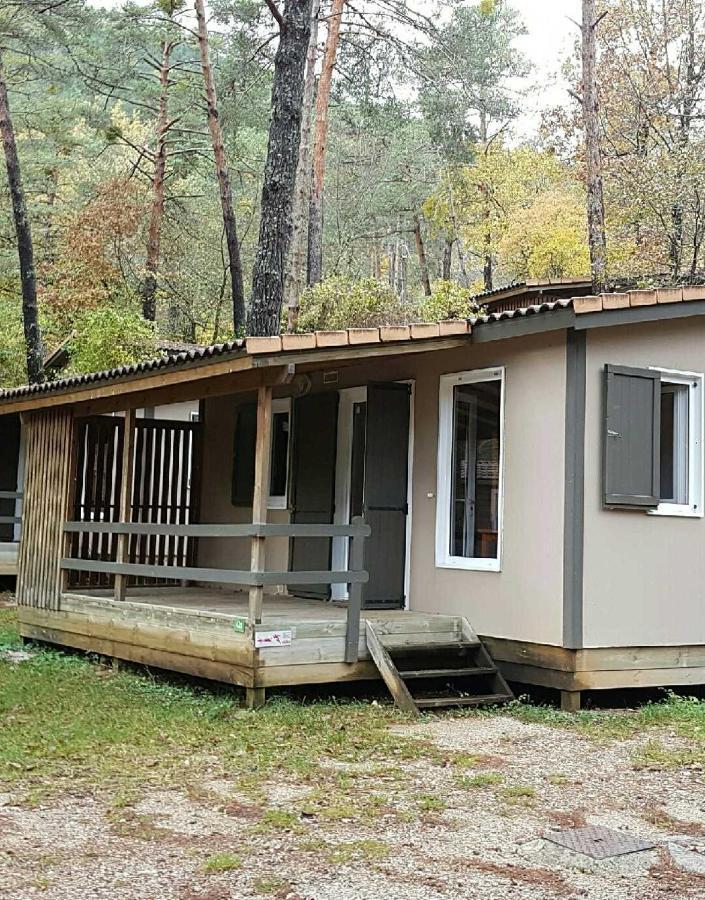 Camping Du Lac سانت جولين دو فيردون المظهر الخارجي الصورة