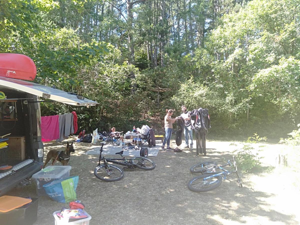 Camping Du Lac سانت جولين دو فيردون المظهر الخارجي الصورة
