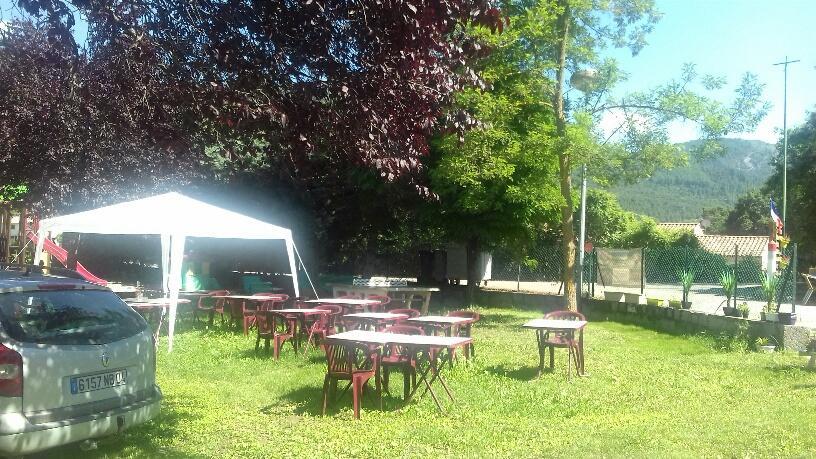 Camping Du Lac سانت جولين دو فيردون المظهر الخارجي الصورة